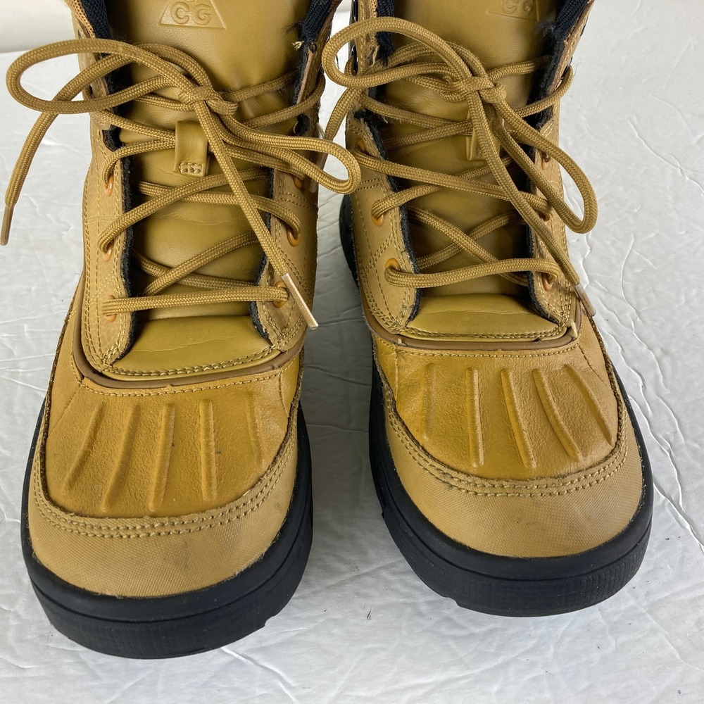 Nike ACG Woodside 2 Boys Kids 3Y Brown Leather Waterproof Boots Hiking Rain Snow - Picture 4 of 10
